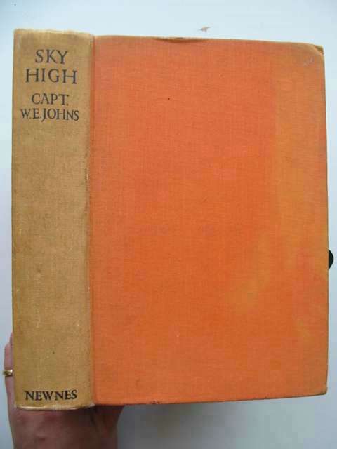 Photo of SKY HIGH written by Johns, W.E. published by Newnes (STOCK CODE: 813617)  for sale by Stella & Rose's Books