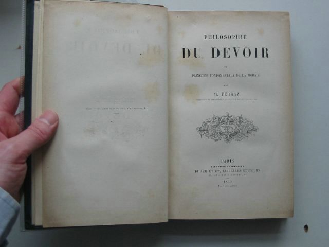 Photo of PHILOSOPHIE DU DEVOIR written by Ferraz, M. published by Didier (STOCK CODE: 990310)  for sale by Stella & Rose's Books